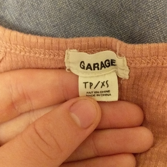 cute top - Picture 2 of 2